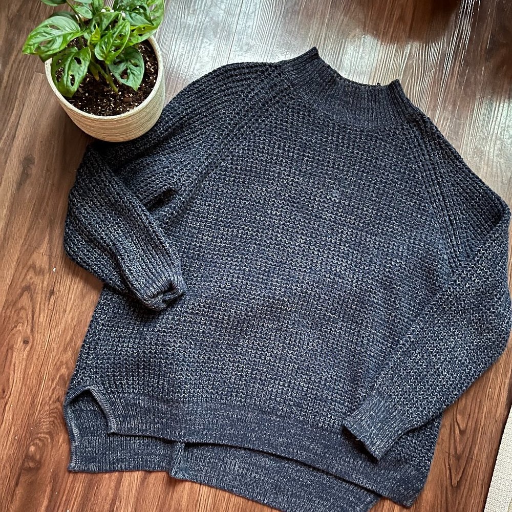 Urban Outfitters Turtle Neck Knit Sweater